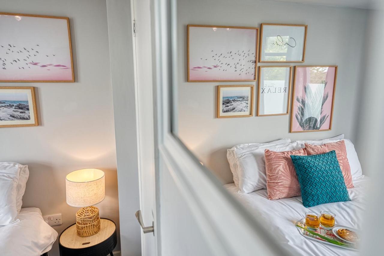 Holiday home Close To A46 Centre Sleeps 6, 5 Beds Ensuite Free Wi-fi Queens House Inspire Homes *
